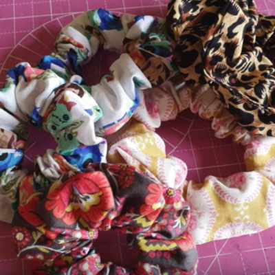 How to sew a scrunchie